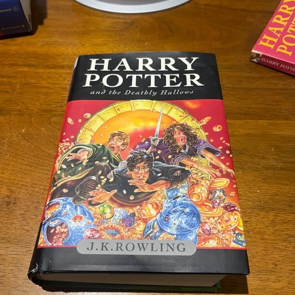 Harry Potter Book Collection - Picture 2 of 8